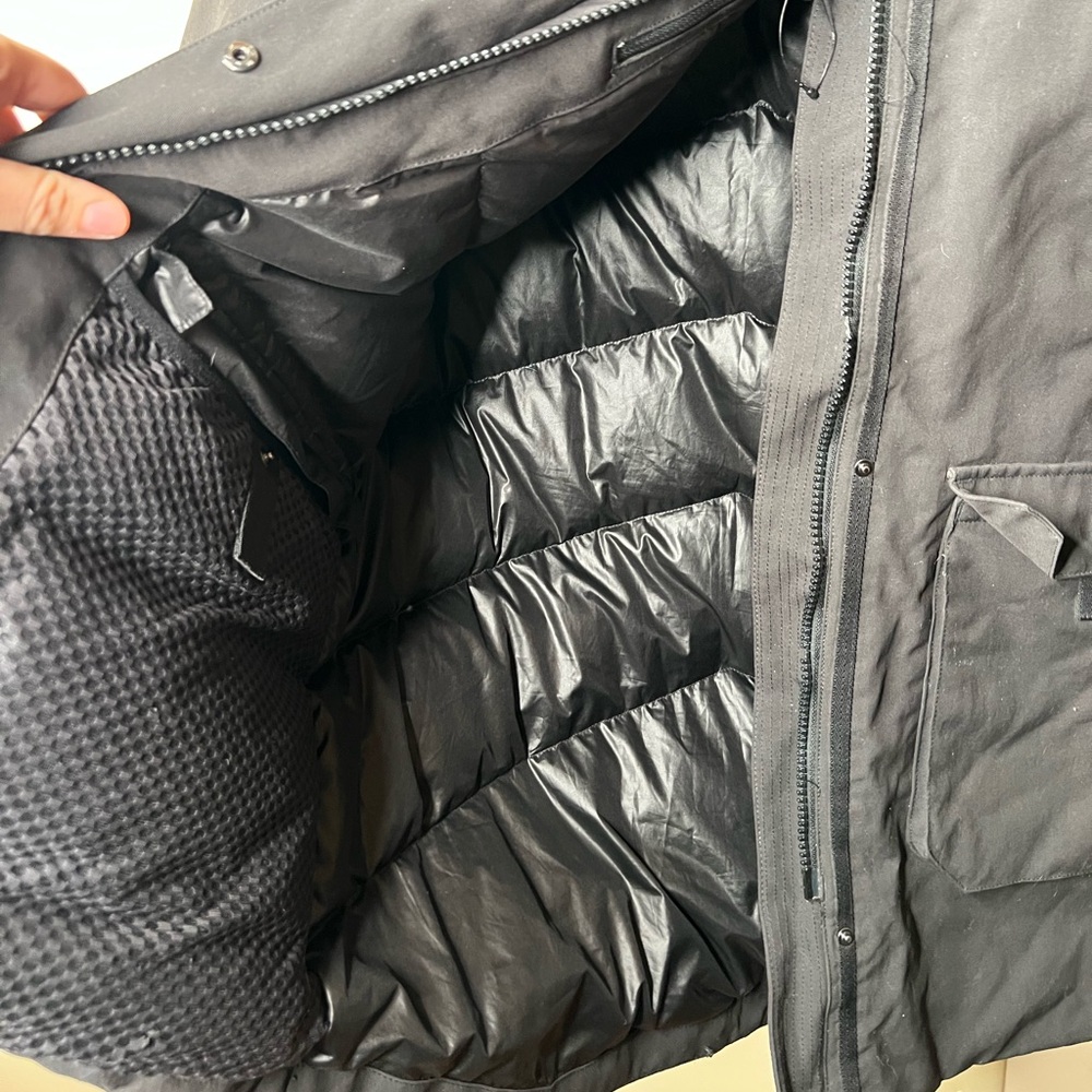 Women’s Helly Hansen Svalbard 2 Down Parka. Black… - image 6